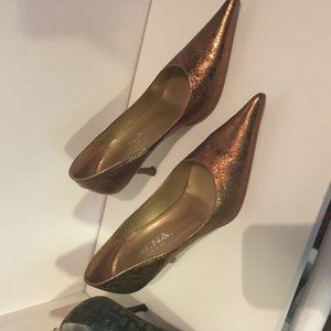 gold shoes